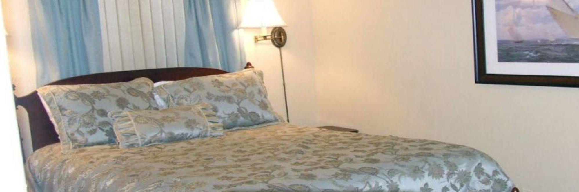 Laurel Grove Inn Riva Экстерьер фото