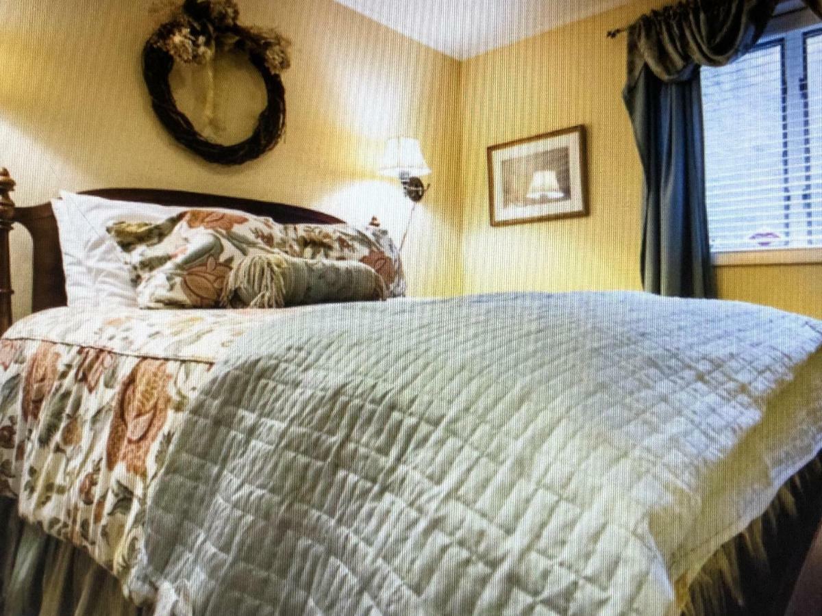 Laurel Grove Inn Riva Экстерьер фото